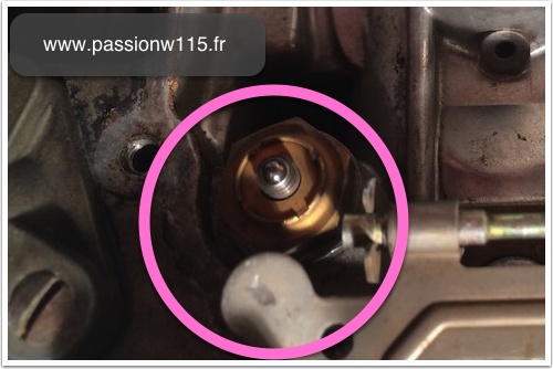 Rénovation du carburateur - Mercedes 200 /8 W115 1972 www.passionw115.fr